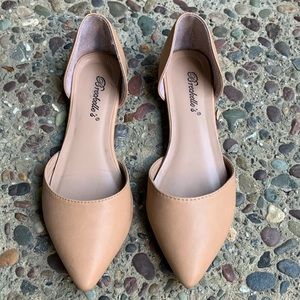 Breckelle’s nude, almond-toed flats